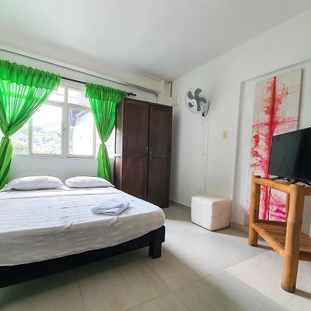 Hostal La Mercedes Street Cali Luaran gambar